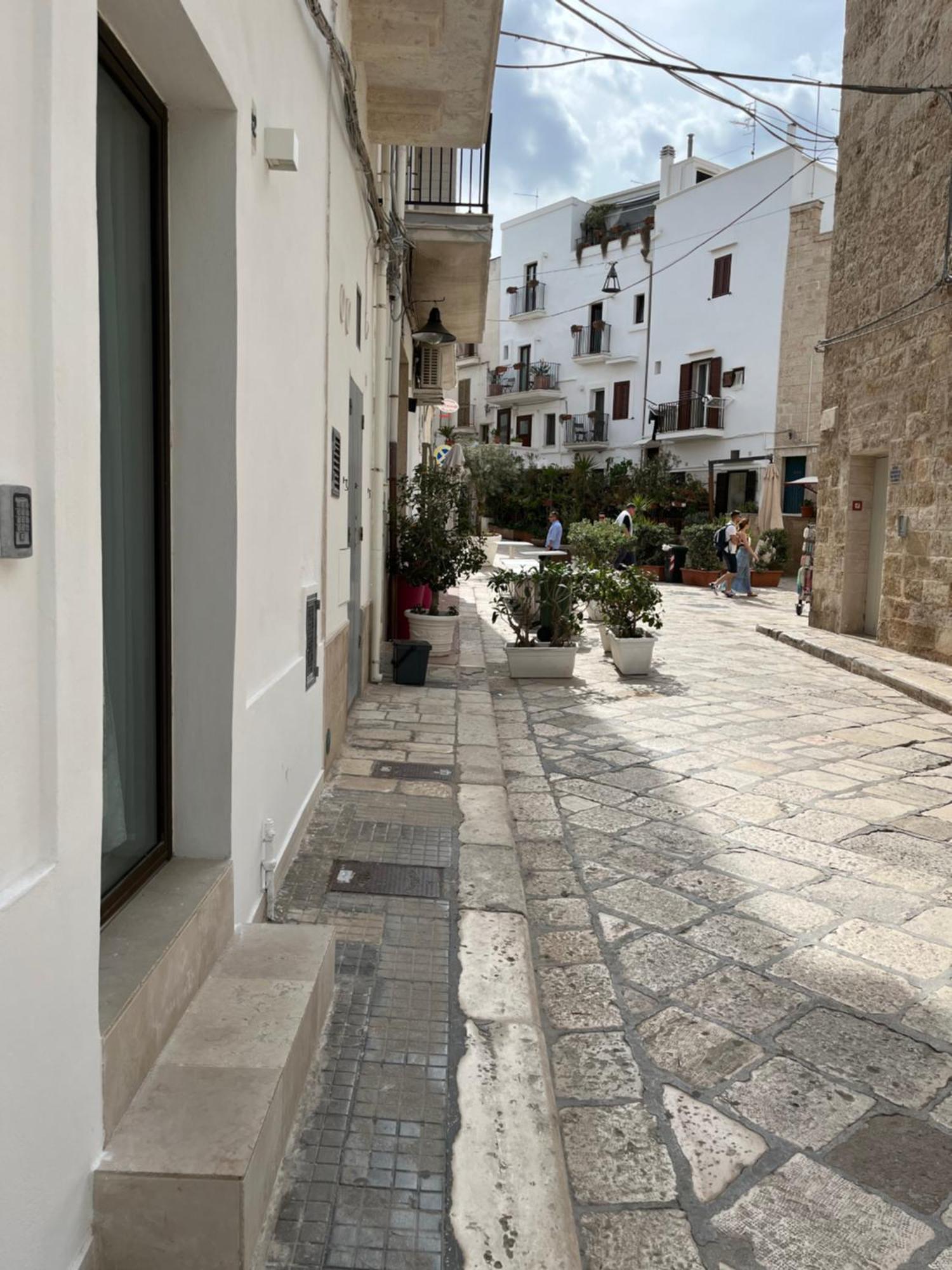 Dimora Grottacielo Apartamento Polignano a Mare Quarto foto